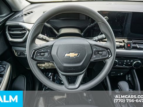 Used 2026 Chevrolet TrailBlazer LT AWD/4WD image 30