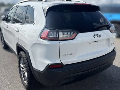 Used 2019 Jeep Cherokee Latitude Plus AWD/4WD image 8