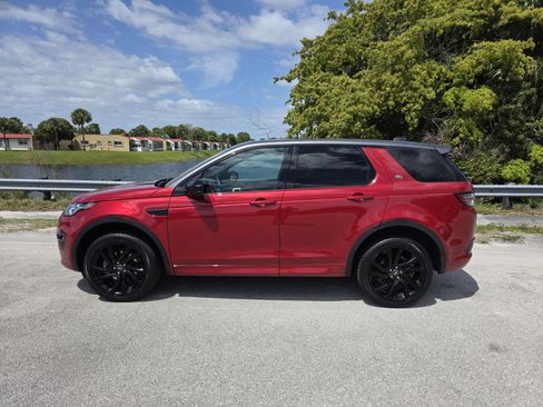 Used 2017 Land Rover Discovery Sport HSE Luxury image 7