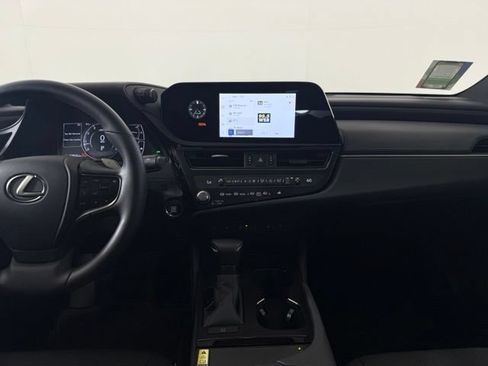 Used 2025 Lexus ES 350 w/ Premium Package FWD image 34