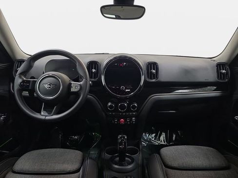 Certified 2024 MINI Cooper Countryman S AWD/4WD image 9