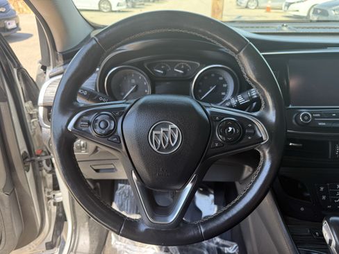 Used 2017 Buick Envision Essence FWD image 16