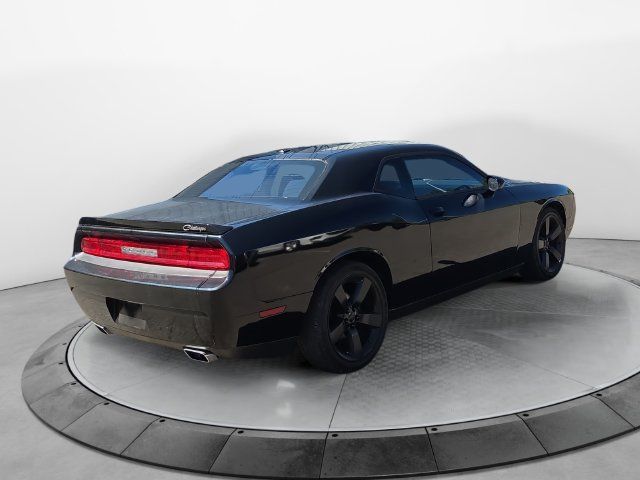 Used 2013 Dodge Challenger SXT w/ Super Sport Group RWD image 5
