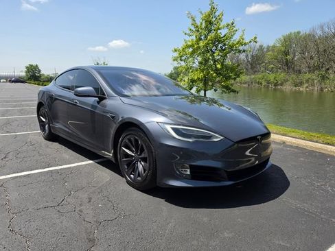Used 2017 Tesla Model S 75 RWD image 62