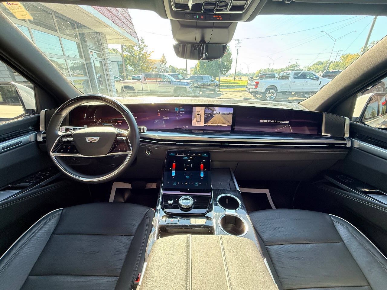 Used 2025 Cadillac Escalade Sport w/ Touring Package AWD/4WD image 38