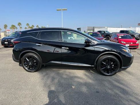 Certified 2024 Nissan Murano SV w/ SV Midnight Edition Package FWD image 7