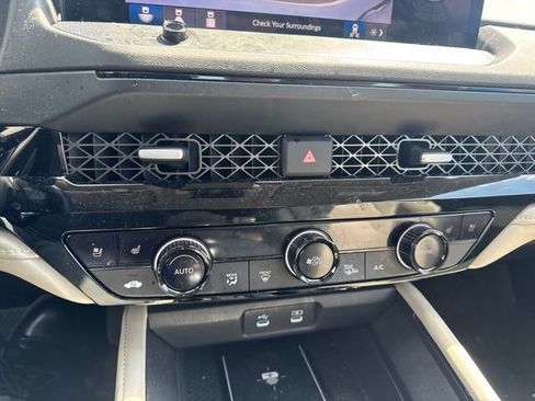 Used 2023 Honda Accord Touring image 28