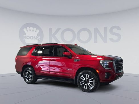 Used 2024 GMC Yukon AT4 w/ Technology Package AWD/4WD image 8