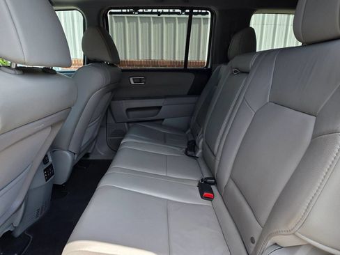 Used 2015 Honda Pilot Touring image 21