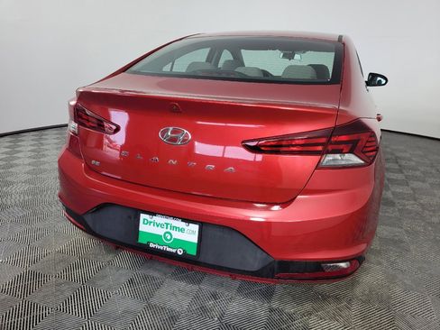 Used 2019 Hyundai Elantra SE FWD image 7
