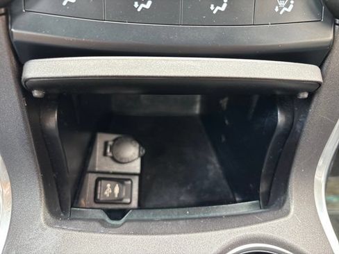 Used 2015 Toyota Camry SE FWD image 26