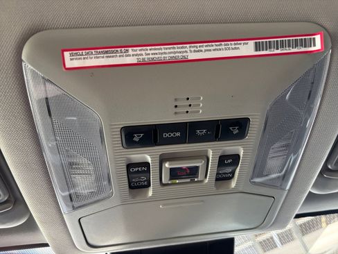 Used 2024 Toyota RAV4 XLE Premium FWD image 33
