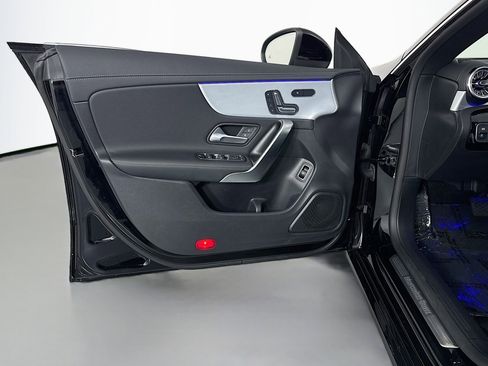 Certified 2026 Mercedes-Benz CLA 250 image 21