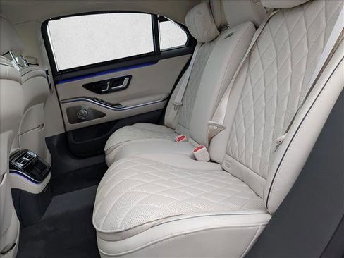 New 2026 Mercedes-Benz S 580 4MATIC Sedan image 18