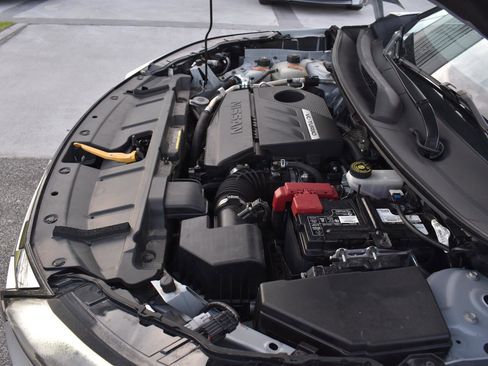 Used 2024 Nissan Rogue SV image 21