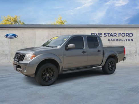 Used 2019 Nissan Frontier SV w/ Value Truck Package RWD image 4