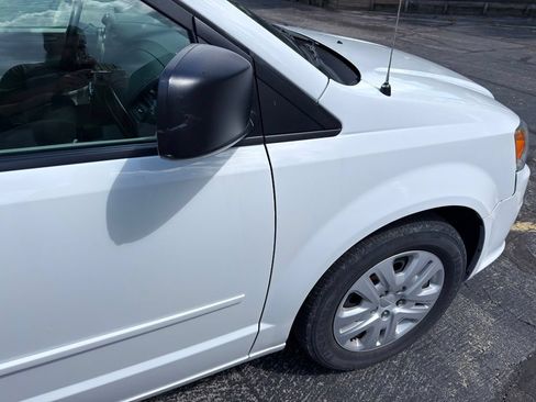Used 2013 Dodge Grand Caravan SE FWD image 6