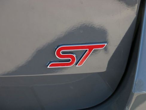 New 2026 Ford Explorer ST AWD/4WD image 9