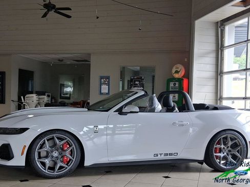 New 2026 Ford Mustang GT Premium w/ GT Performance Package RWD image 2