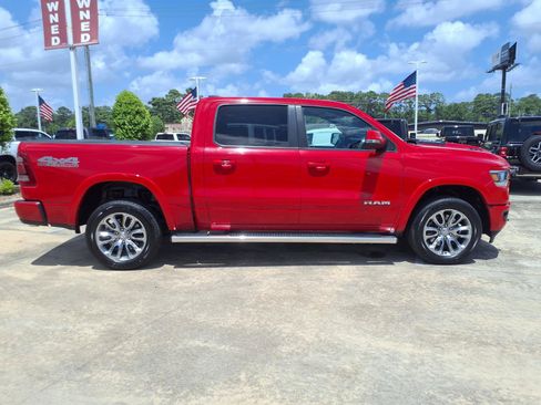 Used 2020 RAM 1500 Laramie w/ Sport Appearance Package AWD/4WD image 8