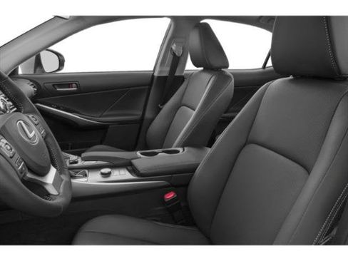Used 2019 Lexus IS 300 AWD w/ Navigation Package image 9