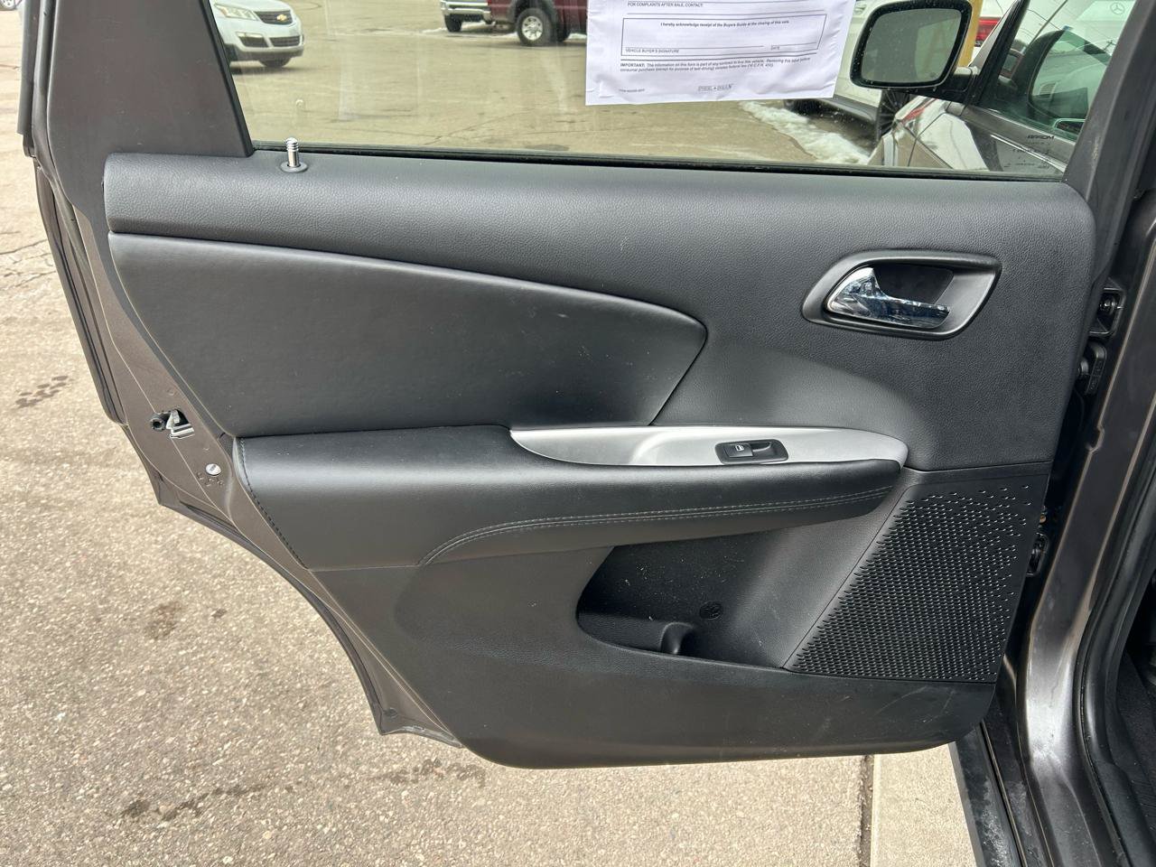 Used 2018 Dodge Journey SE FWD image 14