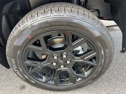 Used 2025 Ford Maverick Lariat w/ Black Appearance Package image 19