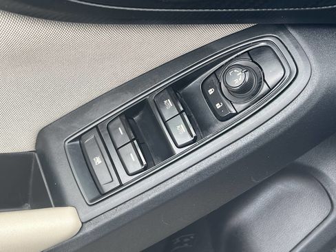 Used 2018 Subaru Impreza 2.0i AWD/4WD image 21