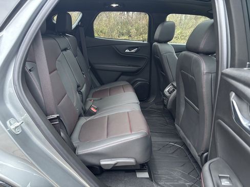 Used 2025 Chevrolet Blazer RS image 29