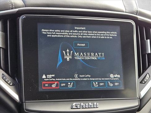Used 2019 Maserati Ghibli S GranSport image 16