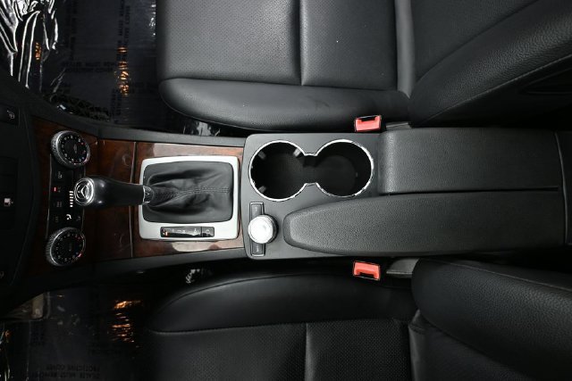 Used 2011 Mercedes-Benz C 300 4MATIC Sedan image 26