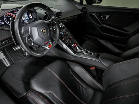 Used 2015 Lamborghini Huracan LP 610-4 image 23