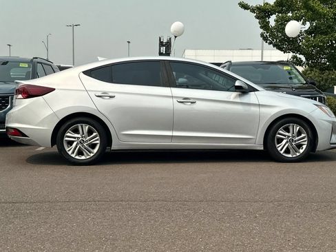 Used 2020 Hyundai Elantra SEL FWD image 3