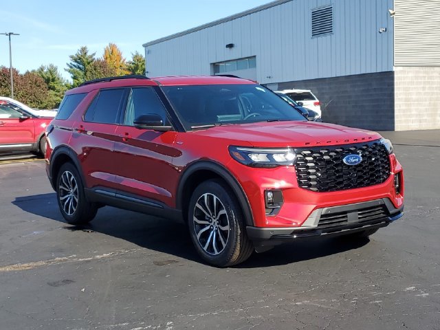 New 2026 Ford Explorer ST-Line AWD/4WD image 2