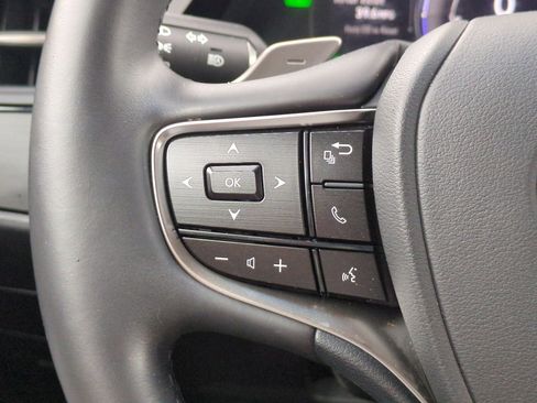 Used 2022 Lexus ES 300h w/ Premium Package image 18