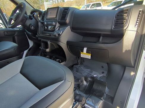 New 2026 RAM ProMaster 2500 w/ Convenience Group image 27