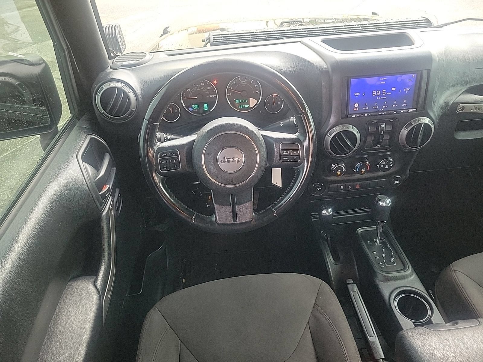 Used 2018 Jeep Wrangler Unlimited Sport S AWD/4WD image 19