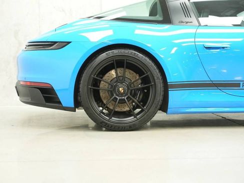Certified 2023 Porsche 911 Targa 4 GTS AWD/4WD image 40