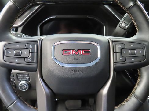 Used 2024 GMC Sierra 2500 AT4 w/ Technology Package AWD/4WD image 64