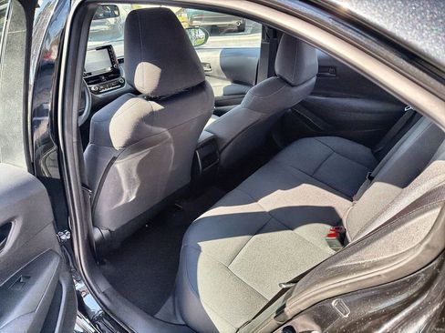 Used 2022 Toyota Corolla LE w/ LE Convenience Package image 22