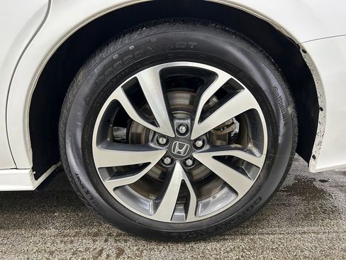 Used 2023 Honda Odyssey Touring image 13