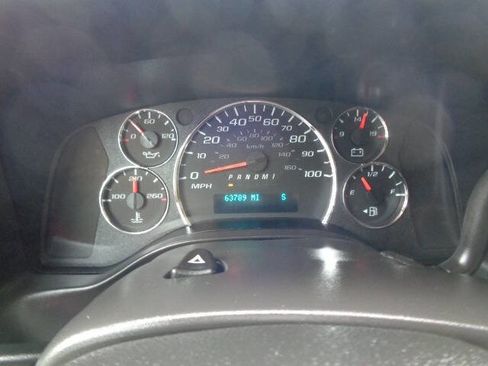 Used 2023 GMC Savana 2500 Extended w/ Driver Convenience Package image 18