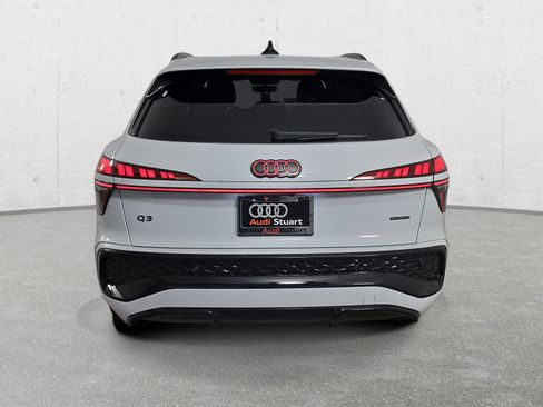 New 2026 Audi Q3 quattro 2.0T AWD/4WD image 5