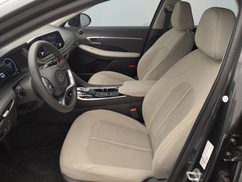 Used 2021 Hyundai Sonata SEL w/ Convenience Package FWD image 17