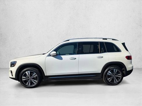 Certified 2025 Mercedes-Benz GLB 250 image 12