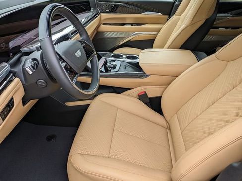 Used 2025 Cadillac Escalade IQ Sport 2 AWD/4WD image 19