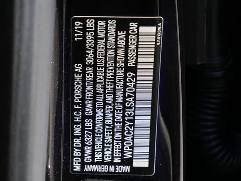 Used 2020 Porsche Taycan Turbo S image 28