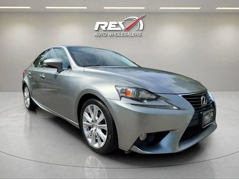 Used 2014 Lexus IS 250 image 40