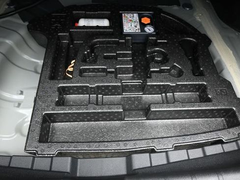 New 2026 Nissan Sentra SV w/ SV Convenience Package image 14