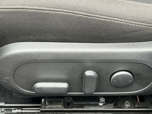 Used 2025 Hyundai Kona SEL image 23